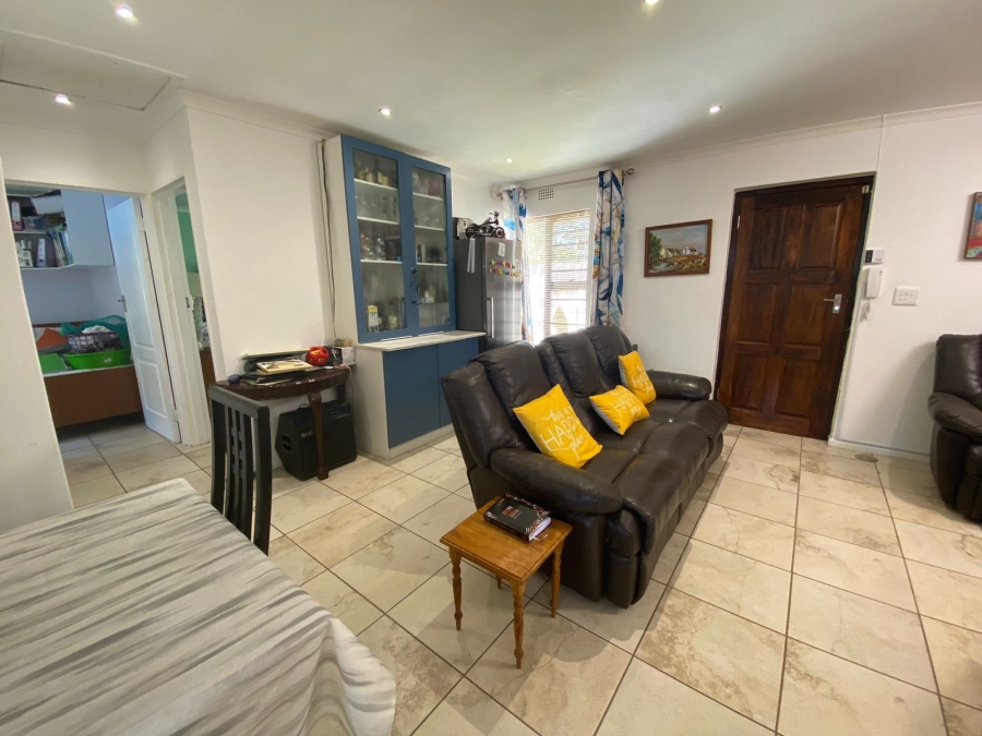 To Let 2 Bedroom Property for Rent in Table View Western Cape